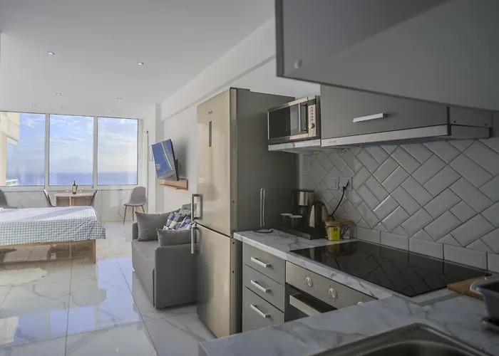 Ble Atlas * Loutráki